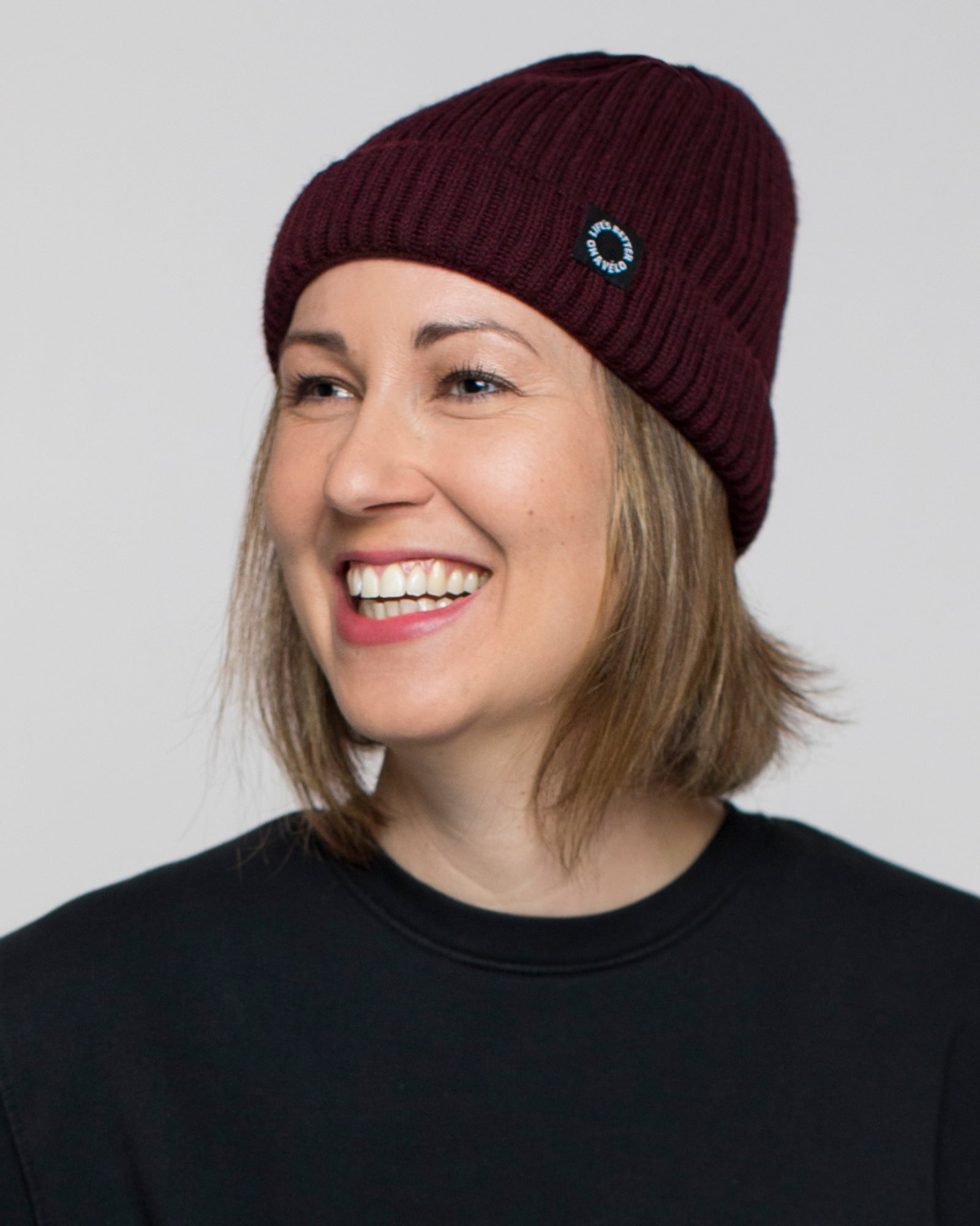 LBOAV Rib Merino Beanie in Bordeaux